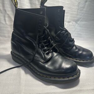 Dr. Martens 1460 Smooth Leather 8-Eye Boots